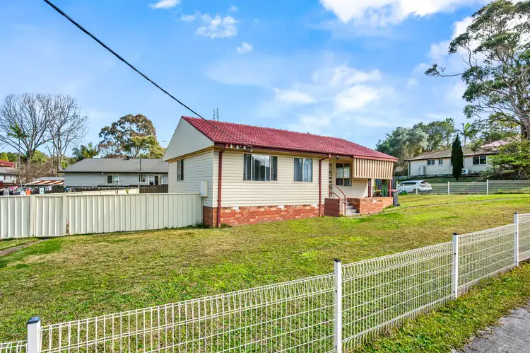8 Sturt Street, Windale NSW 2306