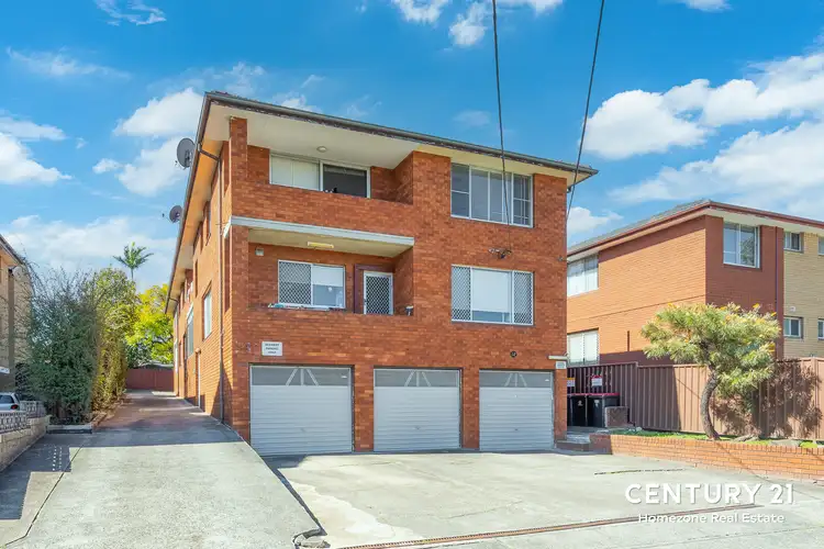 2/52 Arthur Street, Punchbowl NSW 2196