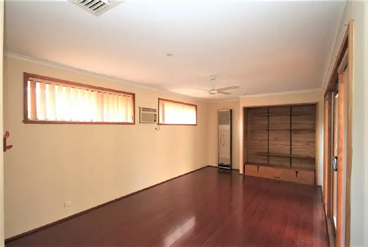 Fifth view of Homely house listing, 71 Kingsclere Avenue, Keysborough VIC 3173