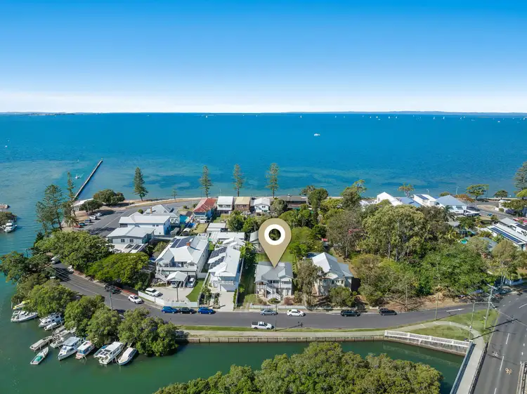 Second view of Homely house listing, 5 Waterloo Esplanade, Wynnum QLD 4178