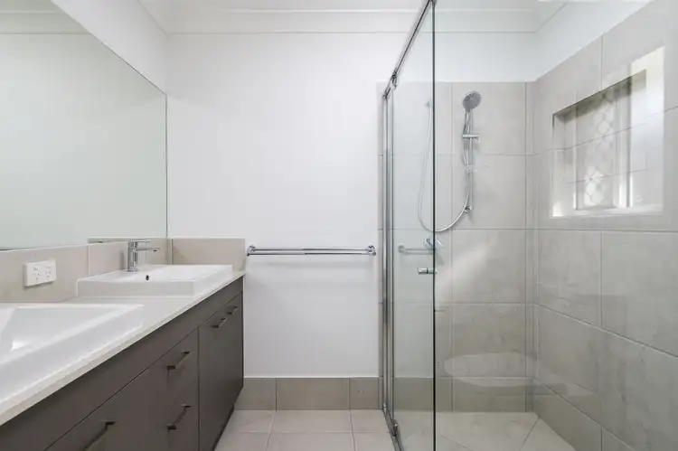 Fifth view of Homely house listing, 40 Excalibur Crescent, Southside QLD 4570