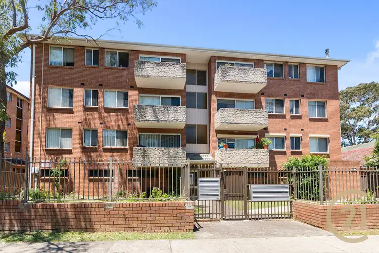 Main view of Homely unit listing, 6/76-84 Bigge Street, Liverpool NSW 2170
