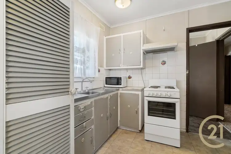 Fifth view of Homely house listing, 4 Brain Avenue, Lurnea NSW 2170