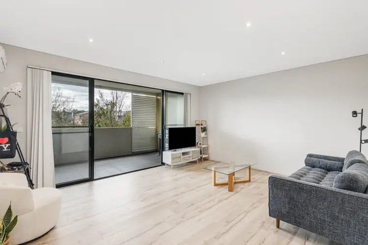 Main view of Homely unit listing, 19/56-74 Briens Road, Northmead NSW 2152