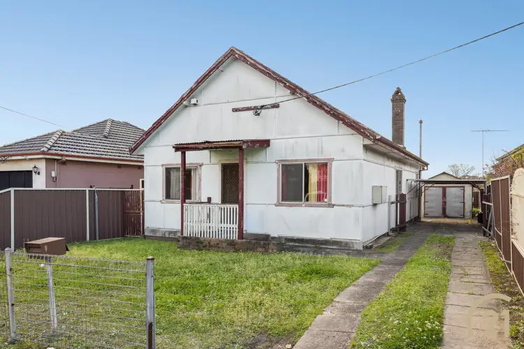 137 River Avenue, Fairfield East NSW 2165