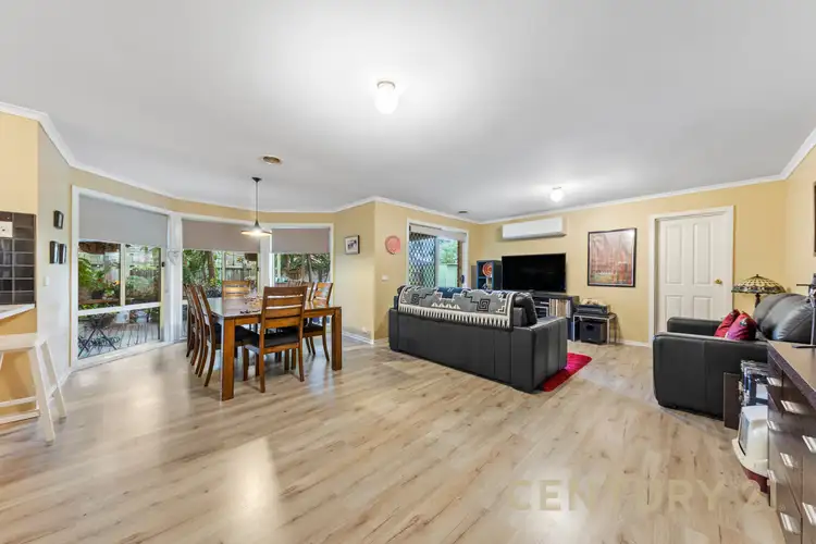 Third view of Homely house listing, 7 Freeman Drive, Pakenham VIC 3810