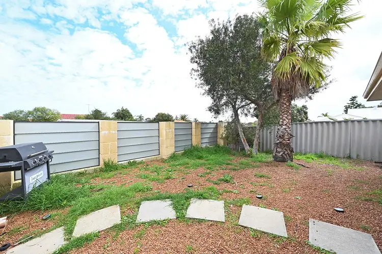 Fifth view of Homely house listing, 6 Yass Way, Merriwa WA 6030