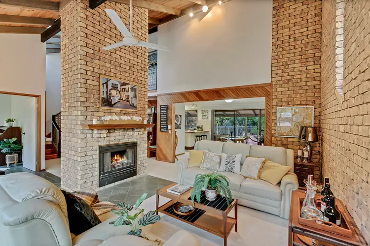 32 Chiltern Court, Coes Creek QLD 4560