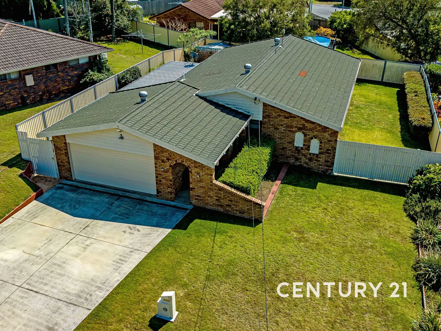 Main view of Homely house listing, 5 Harding Boulevard, Mount Warren Park QLD 4207