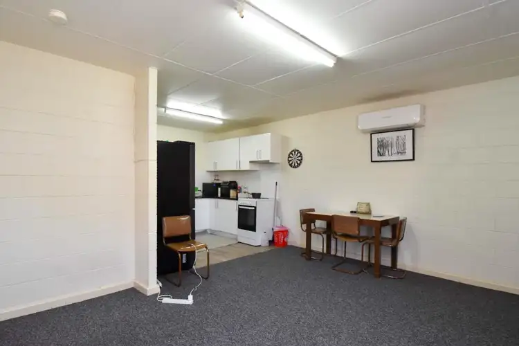 Third view of Homely block of units listing, 165 Newton Street, Broken Hill NSW 2880