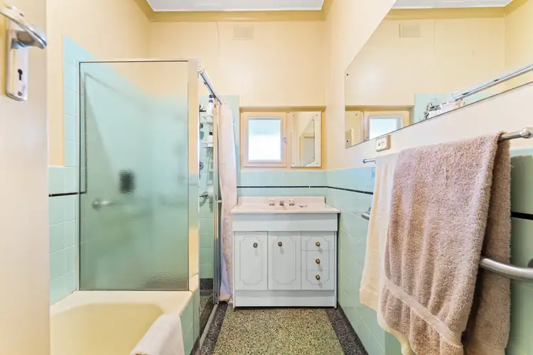 Sixth view of Homely house listing, 1 Brendan Court, Campbelltown SA 5074