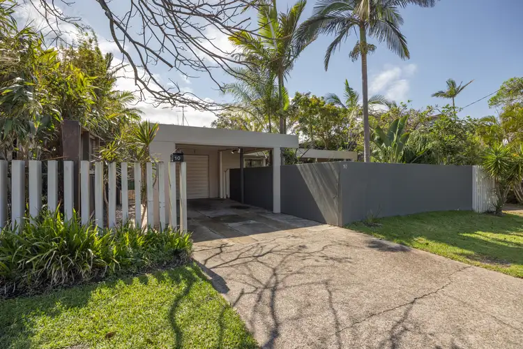 10 Weyba Street, Sunshine Beach QLD 4567