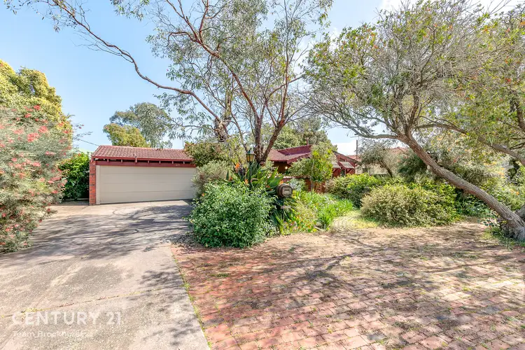 29 Loris Way, Kardinya WA 6163