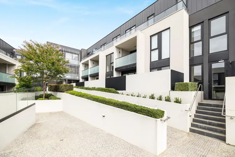 206/692 Whitehorse Road, Mont Albert VIC 3127