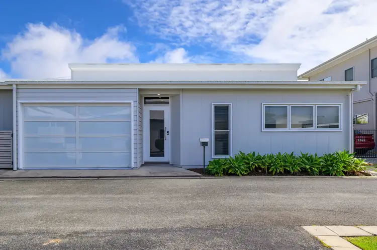 12/20 Gympie Road, Tin Can Bay QLD 4580