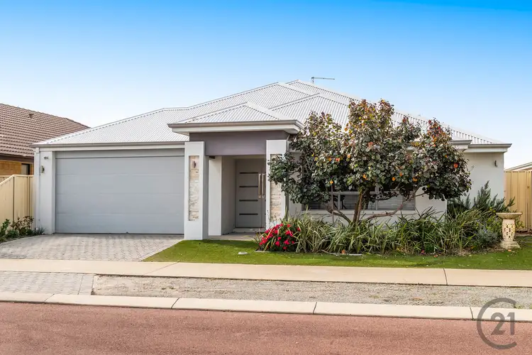 10 Balclutha Crescent, Madora Bay WA 6210