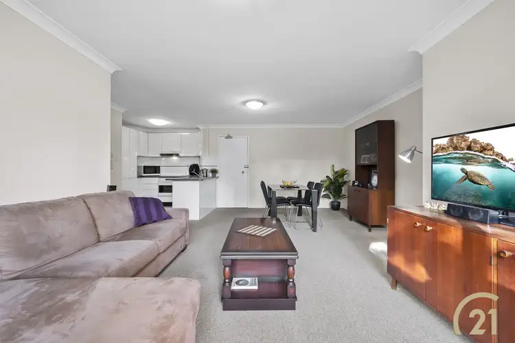 Third view of Homely unit listing, 18/181-185 Sandal Crescent, Carramar NSW 2163