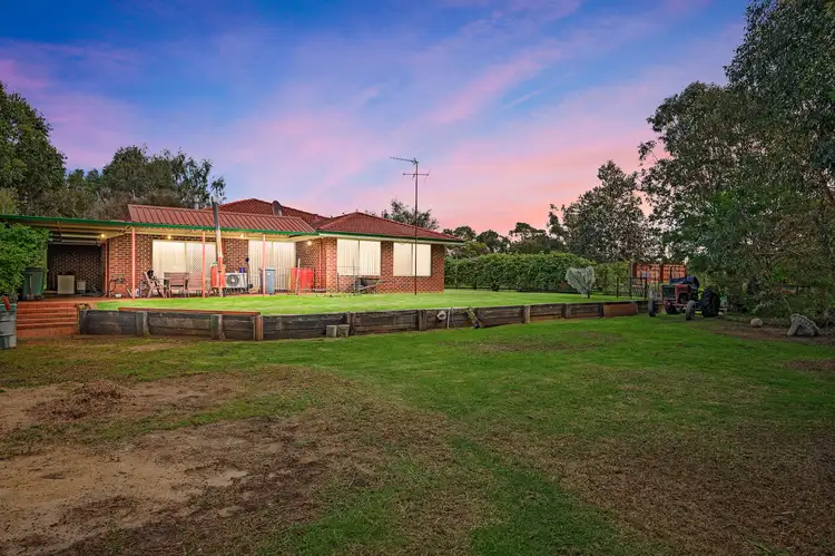 34 Marston Road, Cookernup WA 6219