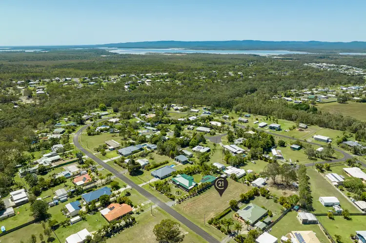 41 Discovery Drive, Cooloola Cove QLD 4580