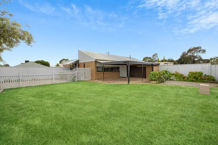 1 Beth Court, Pennington SA 5013