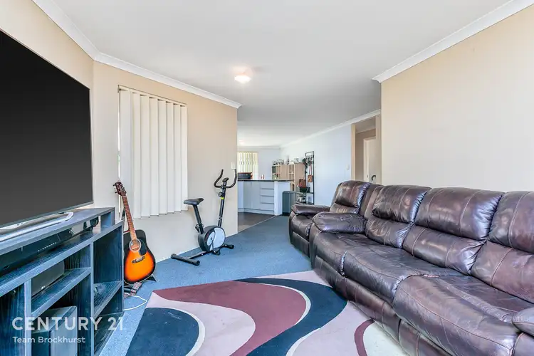 Seventh view of Homely house listing, 2 Weero Close, Kenwick WA 6107