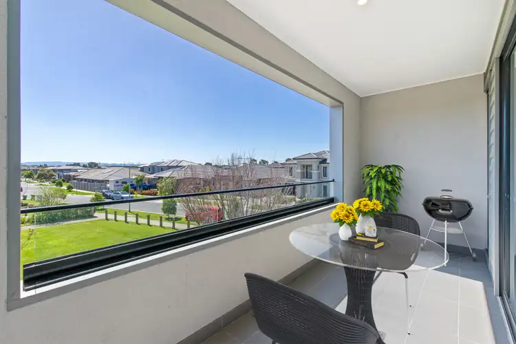Fourth view of Homely townhouse listing, 3 Grenaroff Walk, Lyndhurst VIC 3975