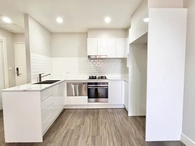 Third view of Homely apartment listing, 2/31 Laman Street, Cooks Hill NSW 2300