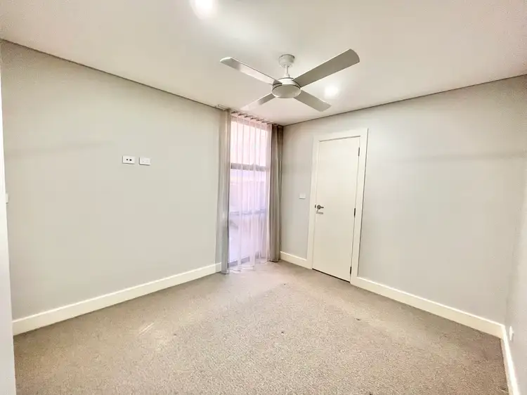 Seventh view of Homely apartment listing, 2/31 Laman Street, Cooks Hill NSW 2300
