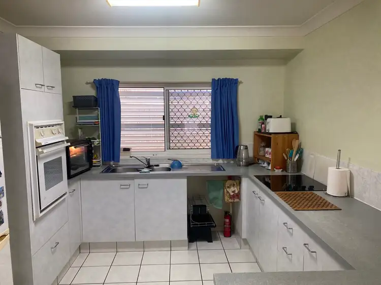 Second view of Homely apartment listing, 6/15 Thompson Crescent, Clontarf QLD 4019