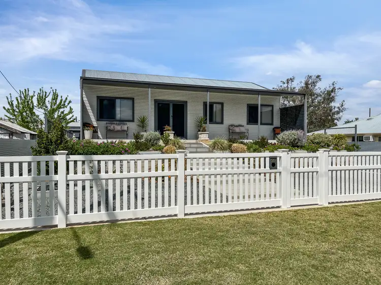 90 Farrand Street, Forbes NSW 2871