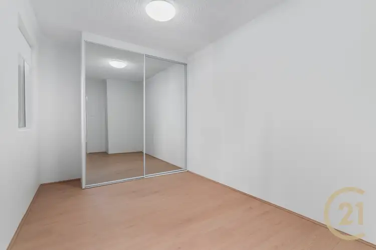 Third view of Homely apartment listing, 3/3 Hart Street, Warwick Farm NSW 2170