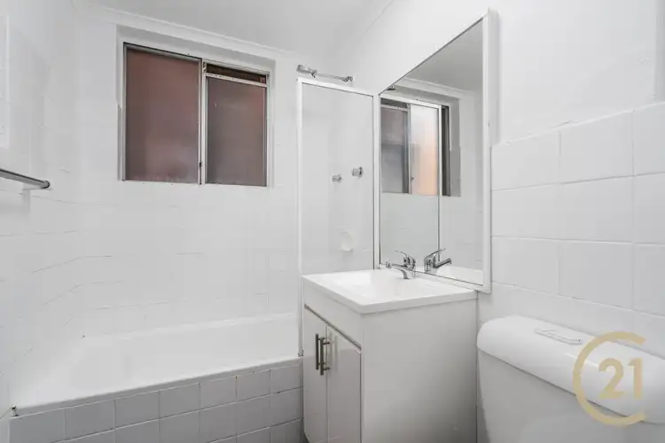 Fourth view of Homely apartment listing, 3/3 Hart Street, Warwick Farm NSW 2170