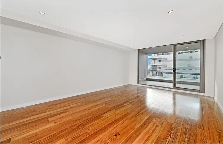 Fifth view of Homely apartment listing, 502/5 Atchison Street, St Leonards NSW 2065