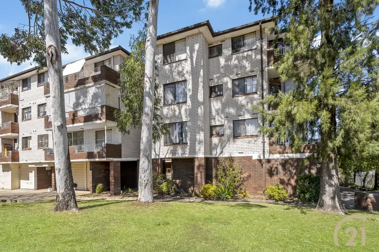 4/35-39 York Street, Fairfield NSW 2165