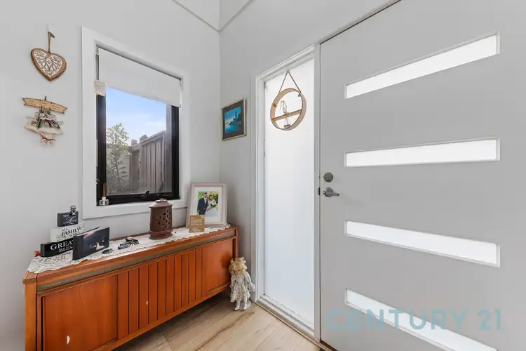 Second view of Homely house listing, 4 Wanstead Way, Cranbourne West VIC 3977