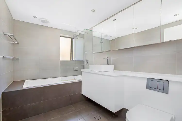 Sixth view of Homely unit listing, 4/35 Liverpool Street, Rose Bay NSW 2029