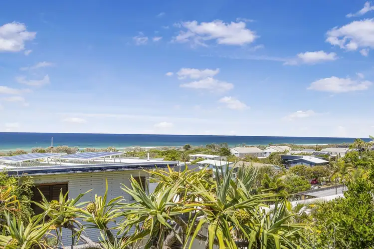 2/10 Martin Street, Peregian Beach QLD 4573