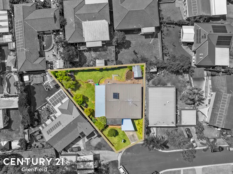6 Rossell Place, Glenfield NSW 2167