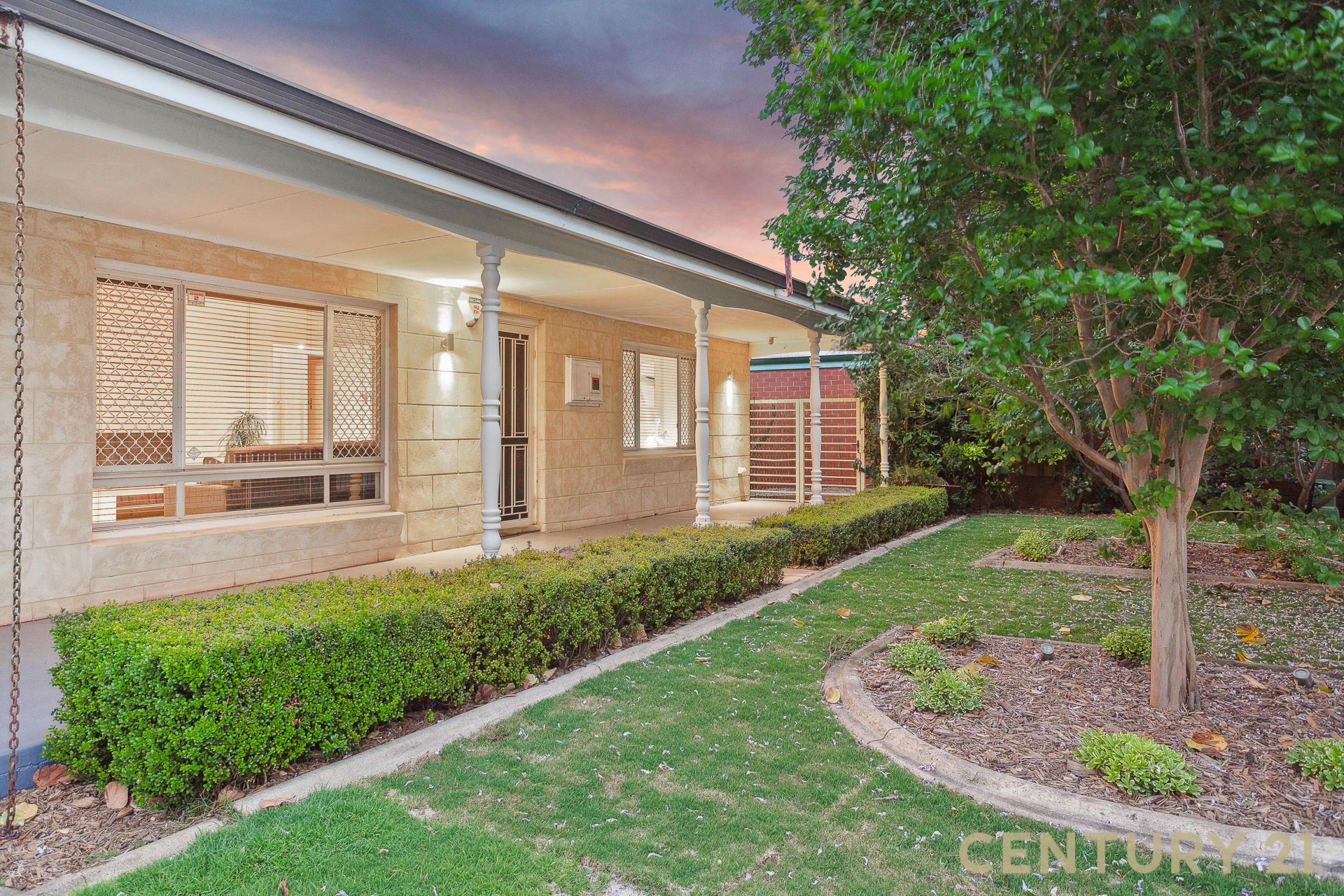 55 Apollo Way, Carlisle WA 6101