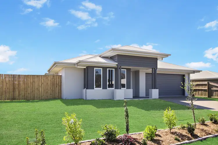 Second view of Homely house listing, 10 Satinash Court, Tinana QLD 4650