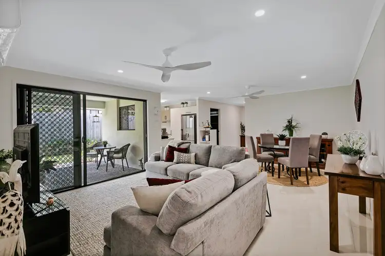 Seventh view of Homely semi-detached listing, 1 and 2/15 Bilenda Close, Beerwah QLD 4519