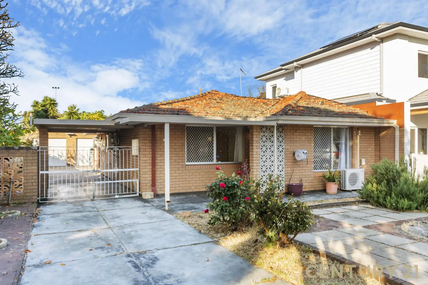 Main view of Homely house listing, 34 Apollo Way, Carlisle WA 6101