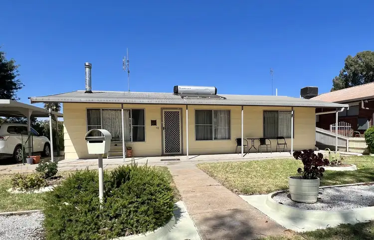 21 Page Street, Parkes NSW 2870