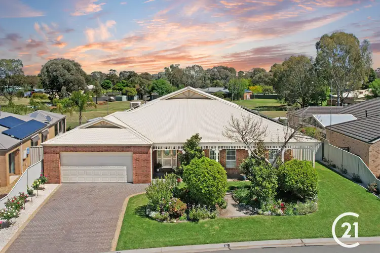 9 Kingfisher Drive West, Moama NSW 2731
