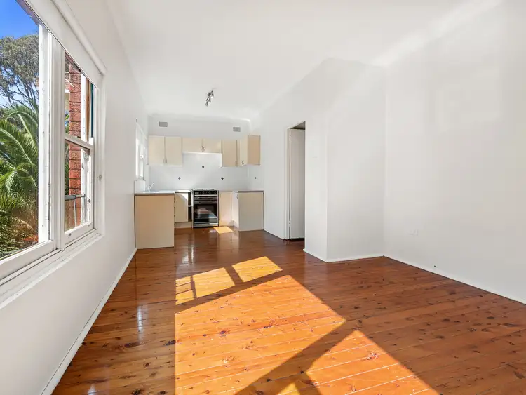 Second view of Homely unit listing, 5/54 Seaview Street, Cronulla NSW 2230