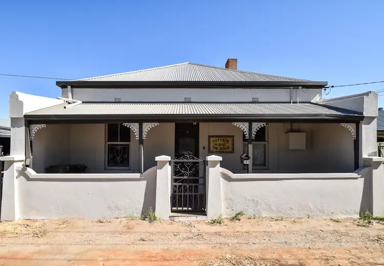 208 Rowe Street, Broken Hill NSW 2880