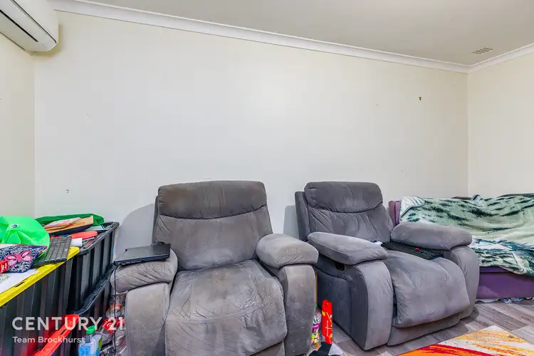 Seventh view of Homely house listing, 4 Dawson Way, Parmelia WA 6167