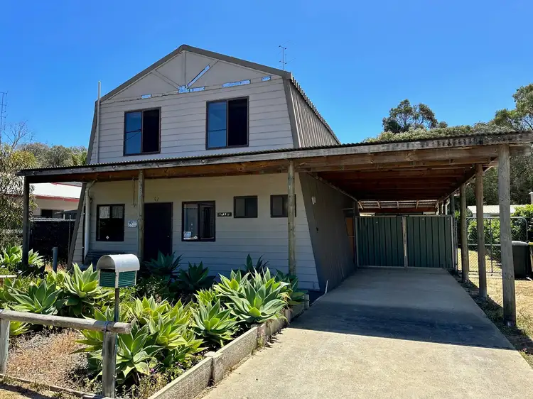 40 Fairway Terrace, Preston Beach WA 6215