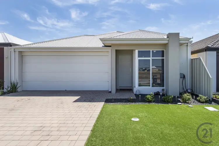 27 Normandie Way, Hilbert WA 6112