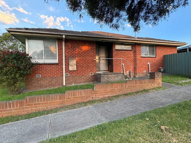 Main view of Homely unit listing, 2/2 Garside Street, Dandenong VIC 3175